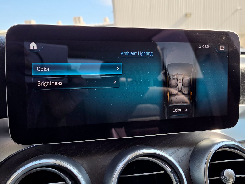 Used 2020 Mercedes-Benz GLC 300 image 24