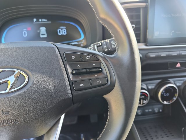 Used 2026 Hyundai Venue SEL FWD image 21