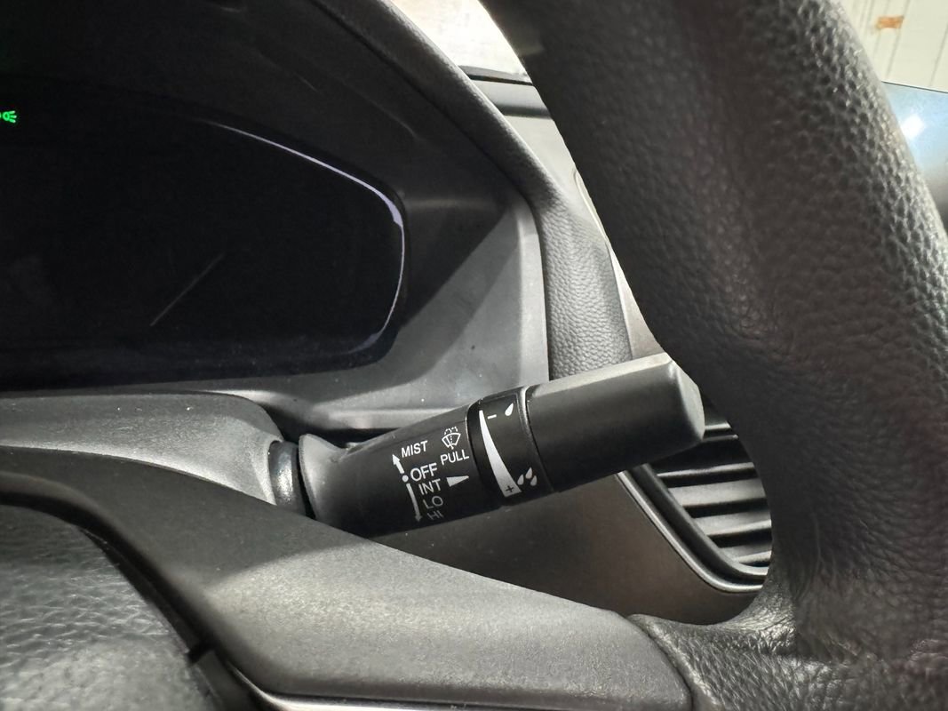 Used 2018 Honda Accord LX image 15