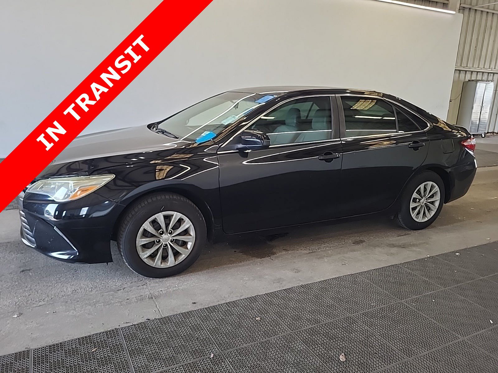 Used 2017 Toyota Camry LE