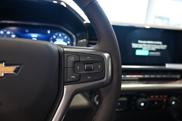 New 2026 Chevrolet Silverado 1500 LTZ w/ LTZ Premium Package AWD/4WD image 26