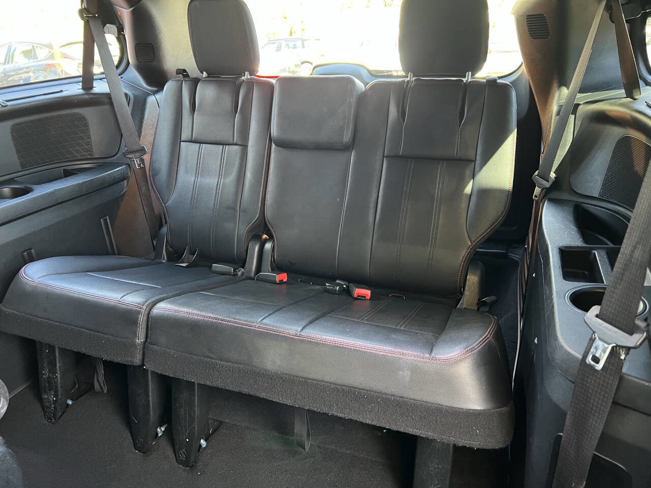 Used 2017 Dodge Grand Caravan GT image 14