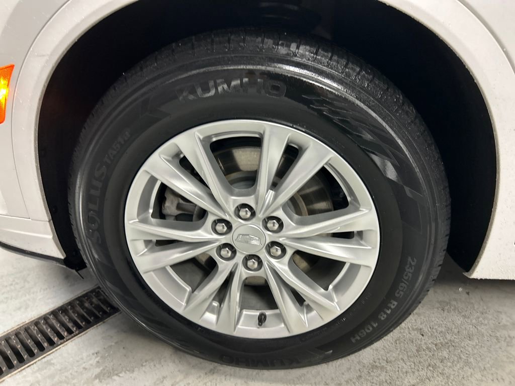 Used 2023 Cadillac XT6 Luxury image 9