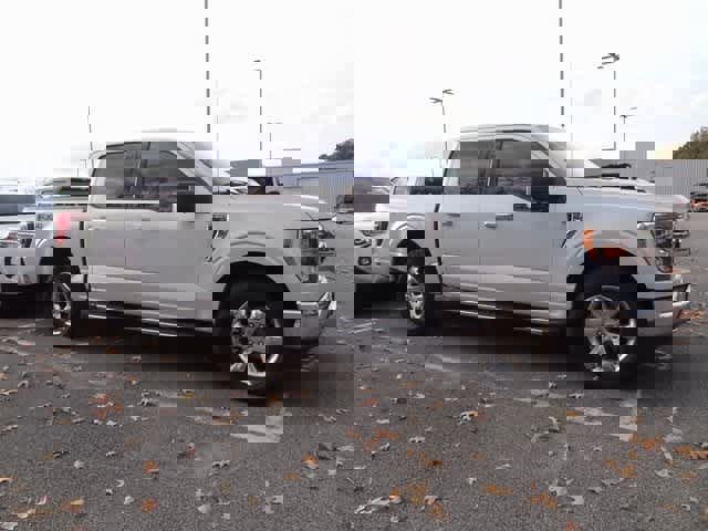 Used 2021 Ford F150 XLT w/ Equipment Group 302A High image 4