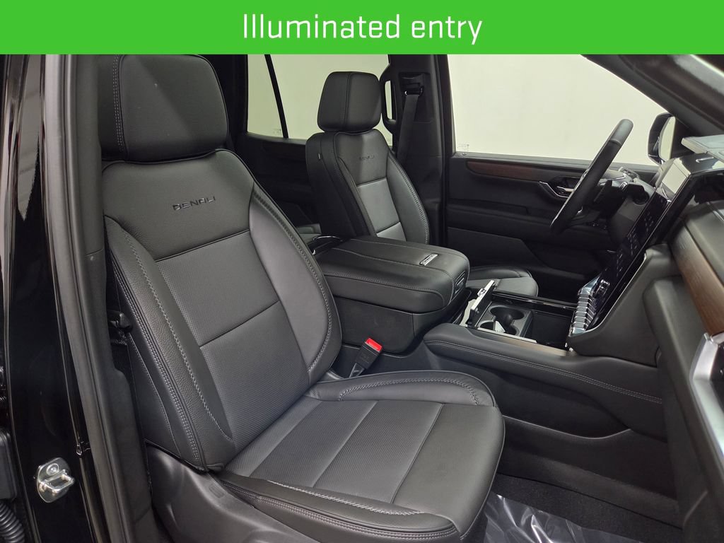 Used 2026 GMC Yukon Denali w/ Sun & Power Step Package AWD/4WD image 45