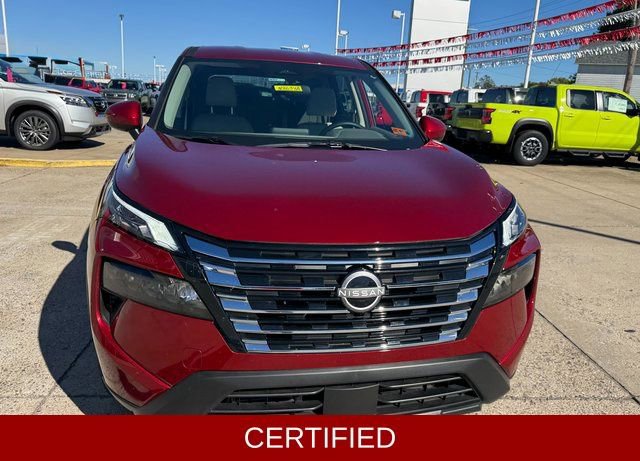 Certified 2025 Nissan Rogue SV image 16