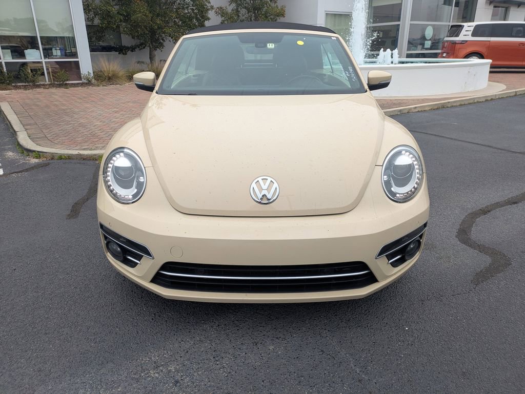 Used 2019 Volkswagen Beetle 2.0T Final Edition SEL image 10