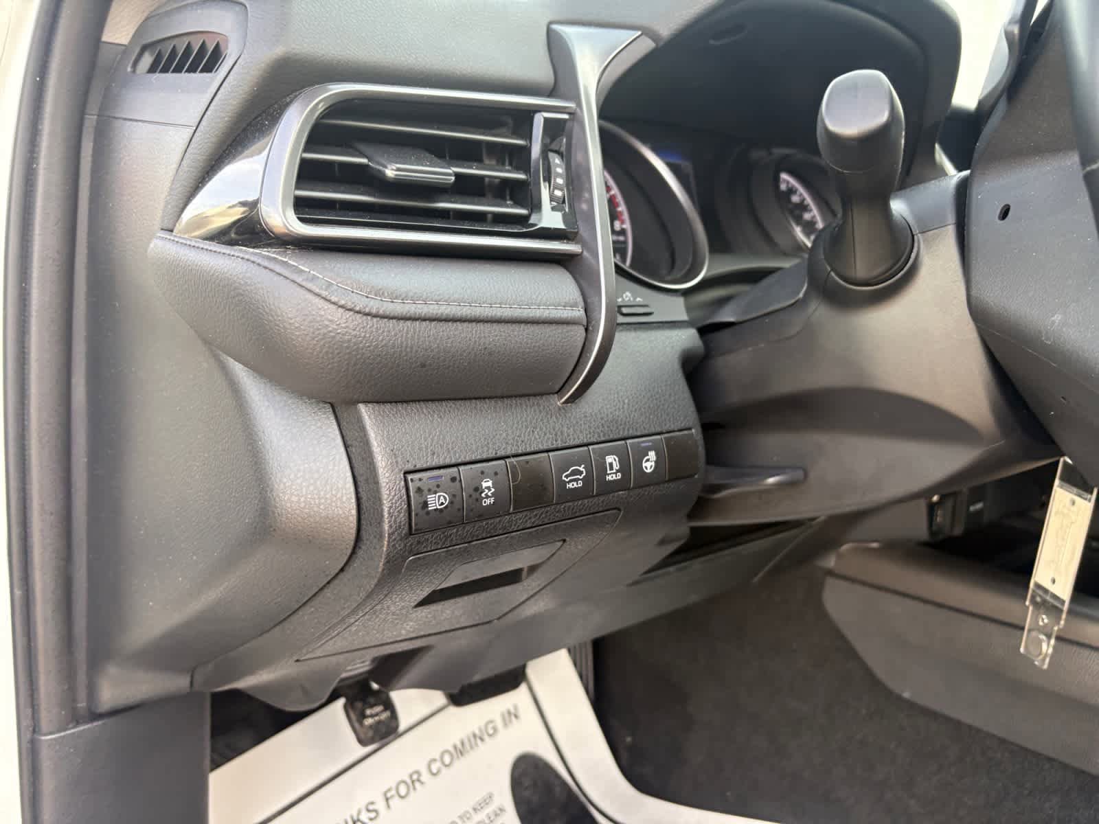 Used 2024 Toyota Camry SE FWD image 23