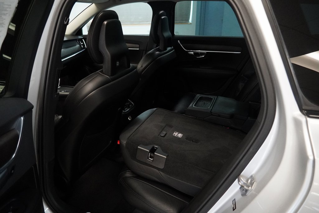 Used 2018 Volvo V90 T5 Cross Country w/ Convenience Package image 24