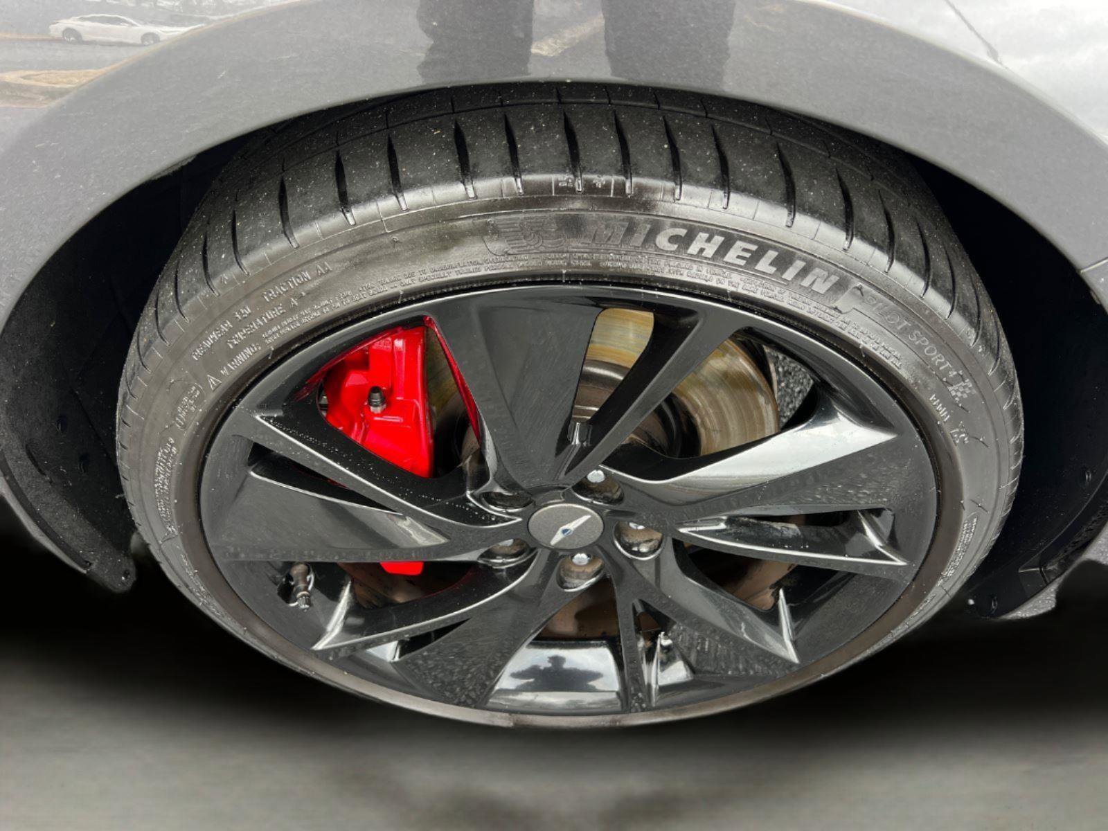 Used 2022 Genesis G70 3.3T image 13