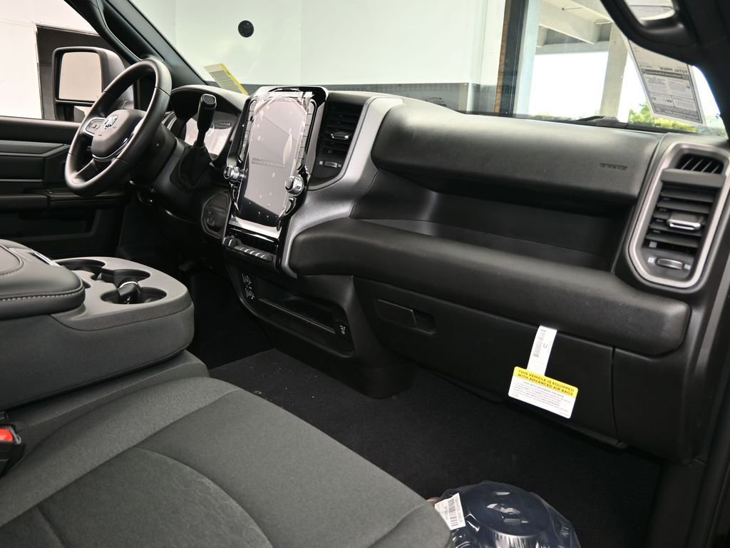 New 2026 RAM 3500 Tradesman image 39