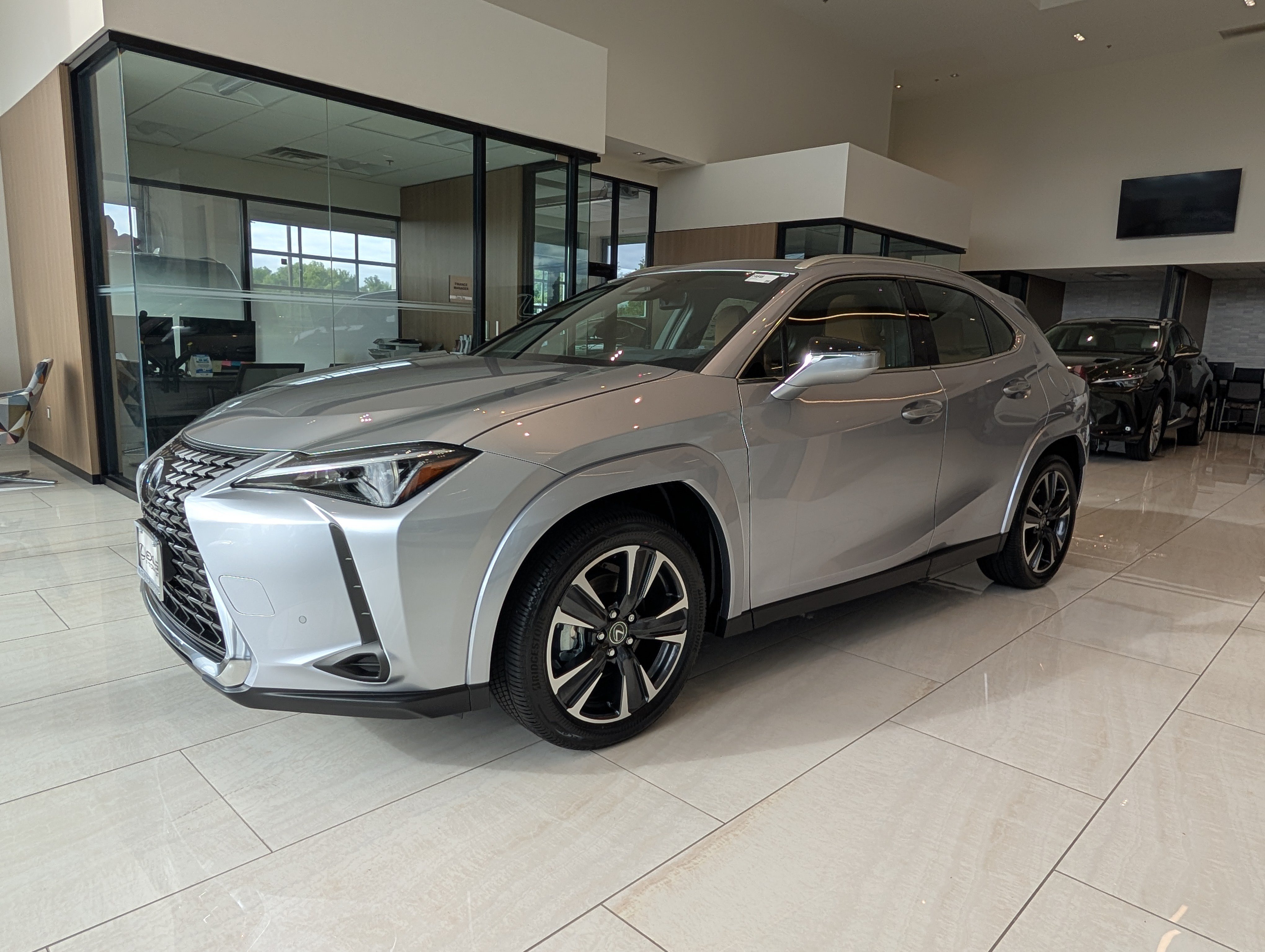 New 2026 Lexus UX 300h AWD image 4