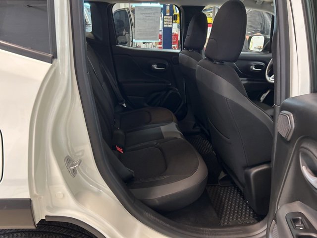 Used 2023 Jeep Renegade Latitude w/ Sun/Sound Group image 14