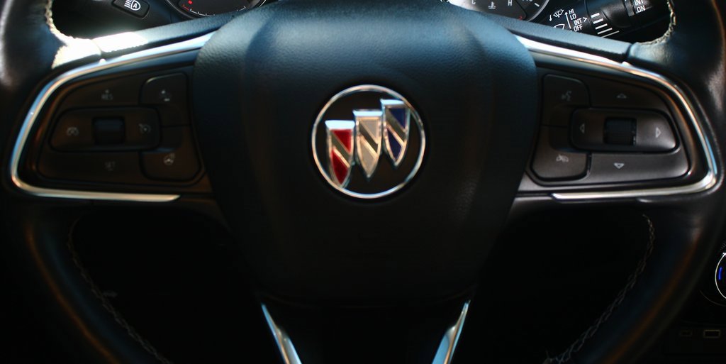 Used 2021 Buick Encore GX Essence image 13