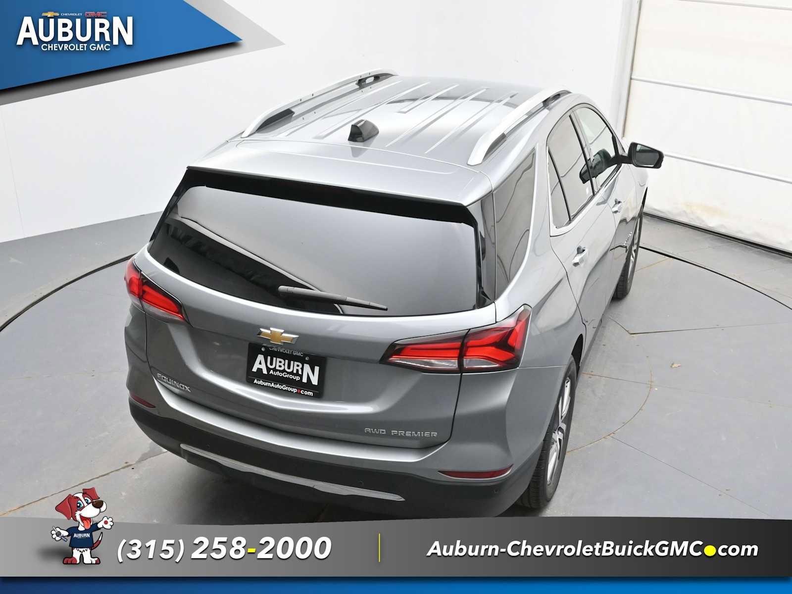 Used 2023 Chevrolet Equinox Premier image 31