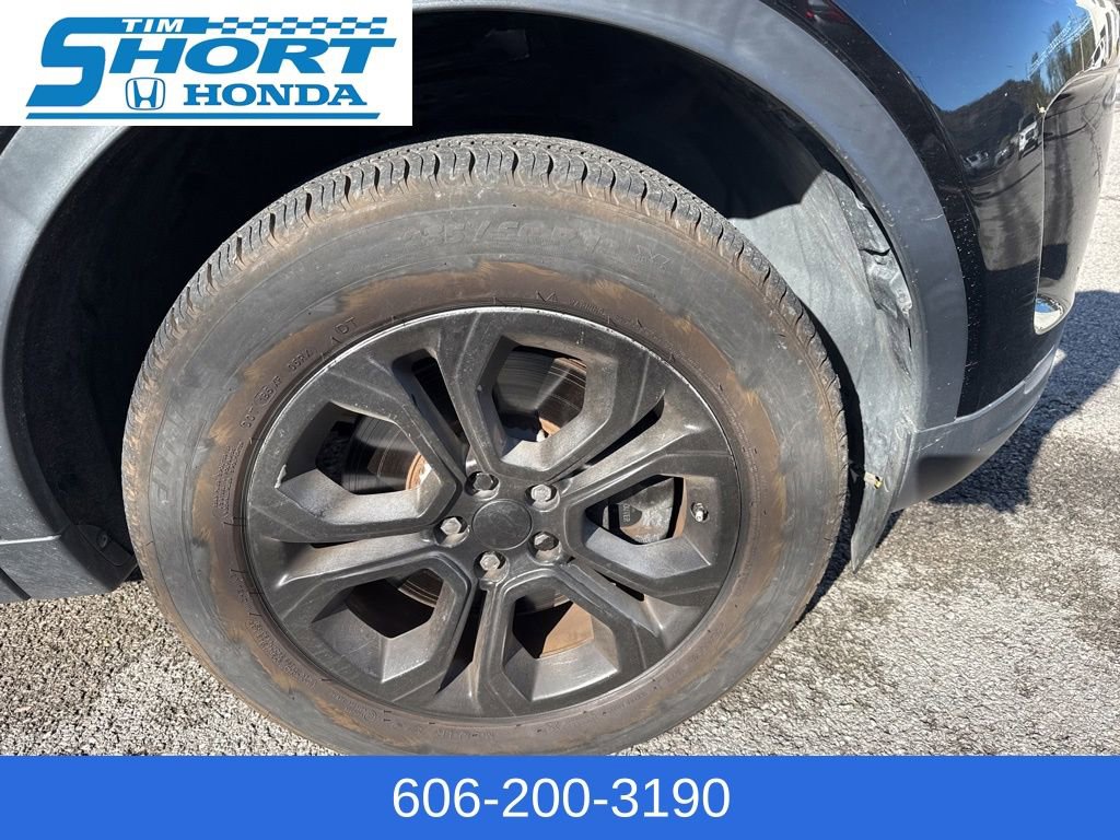 Used 2020 Land Rover Discovery Sport S image 4