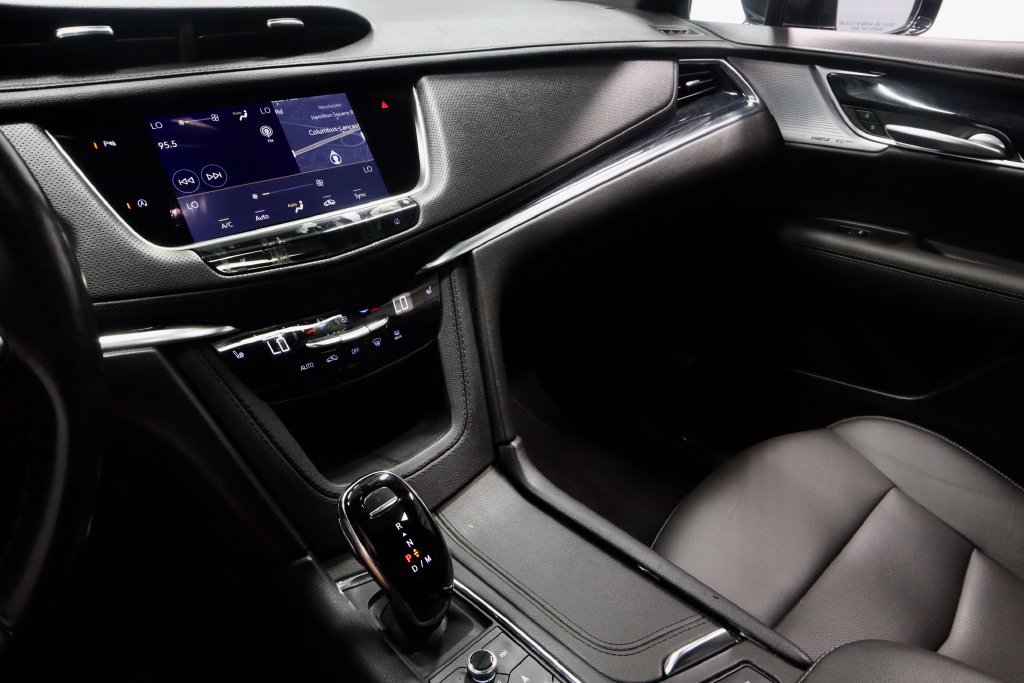 Used 2024 Cadillac XT5 Premium Luxury FWD image 33