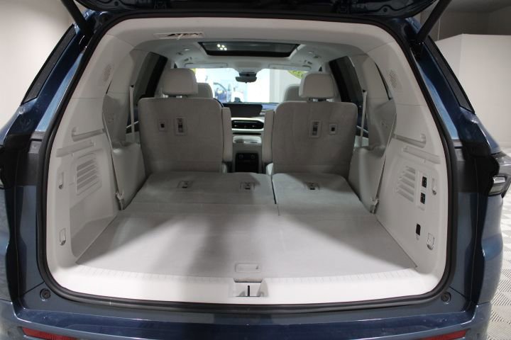 Certified 2025 Buick Enclave Avenir w/ Super Cruise Package image 15