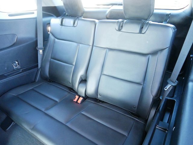 Certified 2022 Ford Explorer XLT w/ Equipment Group 202A image 14