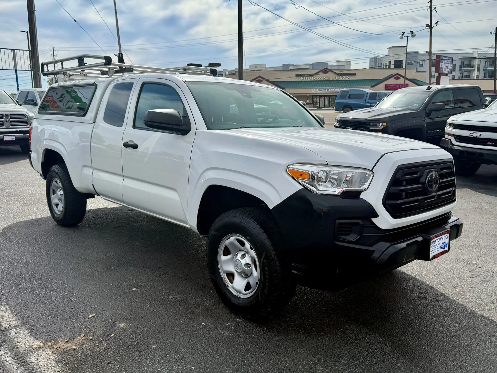 Used 2019 Toyota Tacoma 2WD Access Cab image 7