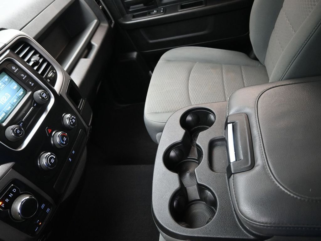 Used 2016 RAM 1500 Express image 19