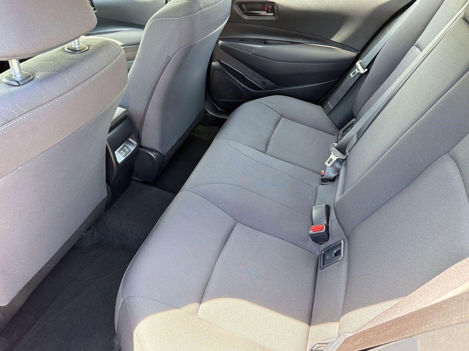 Used 2025 Toyota Corolla LE FWD image 23