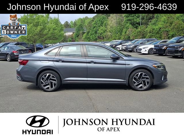 Used 2023 Volkswagen Jetta SEL image 29