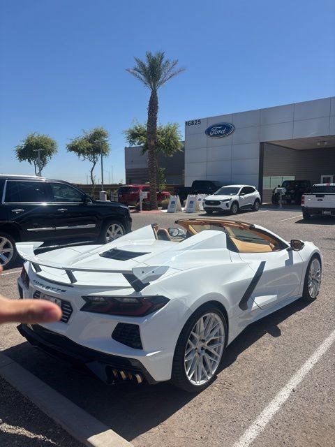 Used 2023 Chevrolet Corvette Stingray Premium Conv w/ Z51 Performance Package image 8