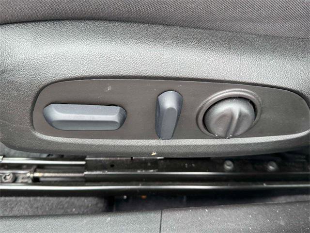 Used 2023 Chevrolet Malibu RS image 16