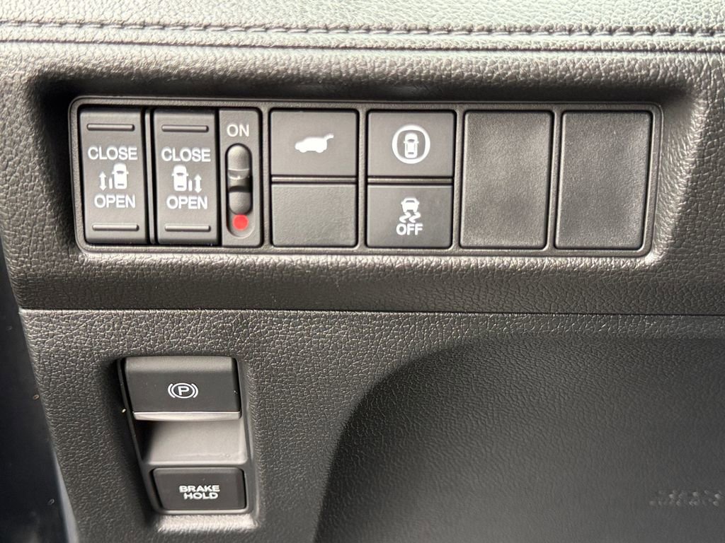 Used 2024 Honda Odyssey EX-L image 21