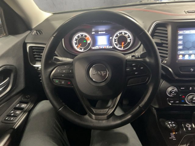 Used 2020 Jeep Cherokee Trailhawk w/ Cold Weather Group AWD/4WD image 33