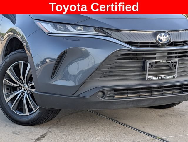 Certified 2023 Toyota Venza LE AWD/4WD image 3