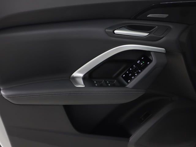 Certified 2025 Audi Q5 Premium Plus w/ Premium Plus image 11