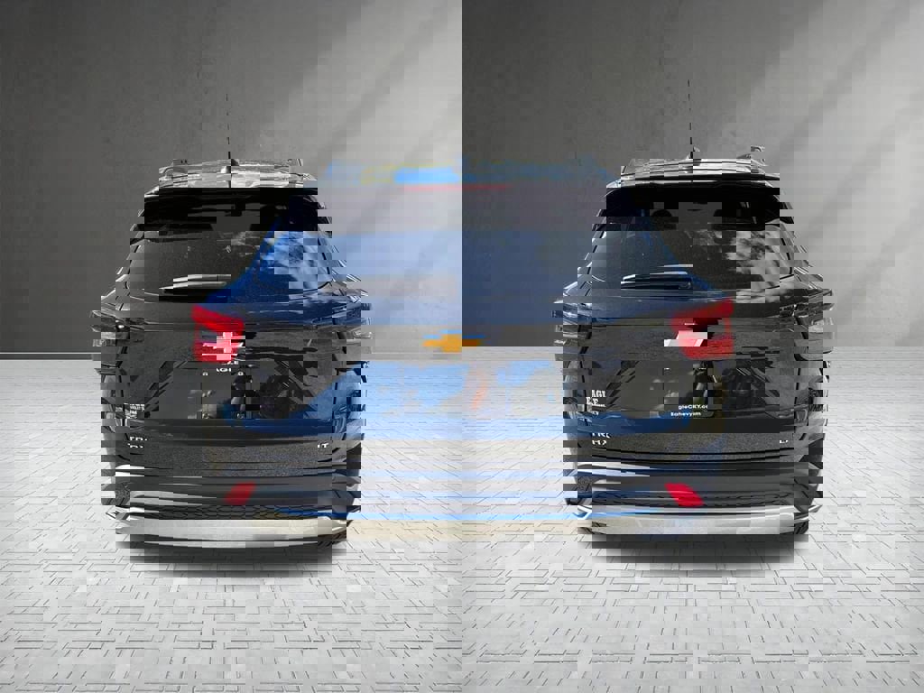 New 2026 Chevrolet Trax LT w/ Driver Confidence Package image 4