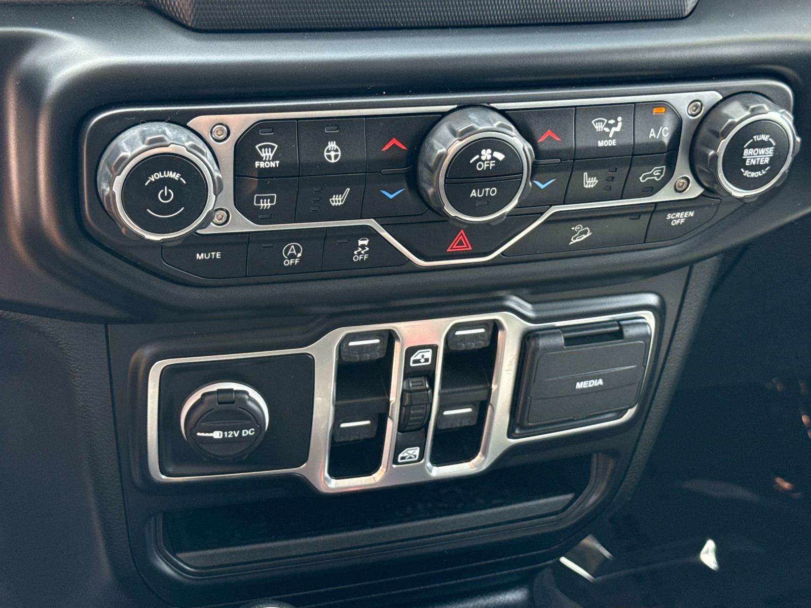 Used 2020 Jeep Wrangler Unlimited Sport S AWD/4WD image 10