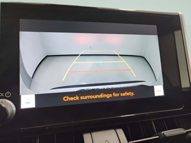 Used 2024 Toyota RAV4 XLE image 3