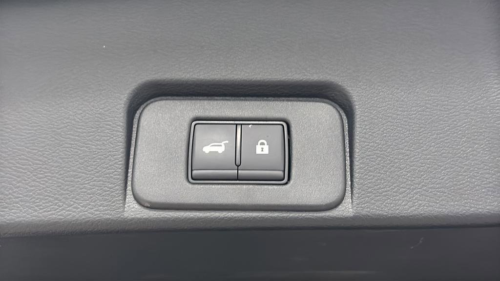 Certified 2025 Nissan Rogue SL w/ SL Premium Package image 39