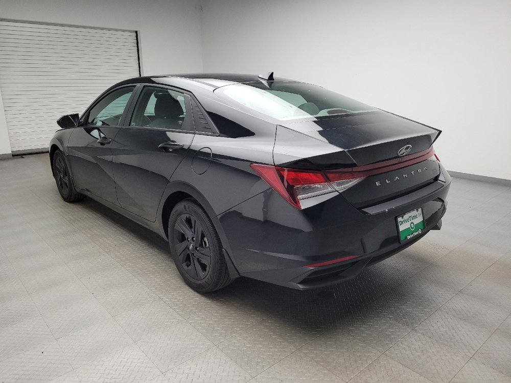 Used 2023 Hyundai Elantra SEL FWD image 5