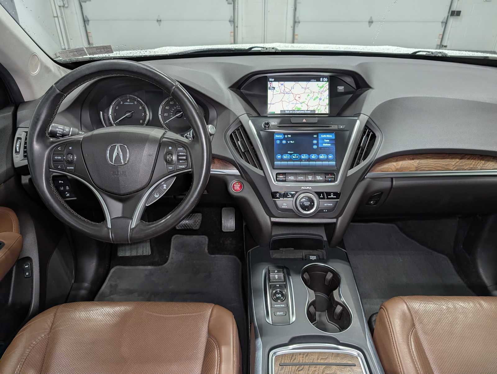 Used 2020 Acura MDX SH-AWD w/ Technology Package image 18