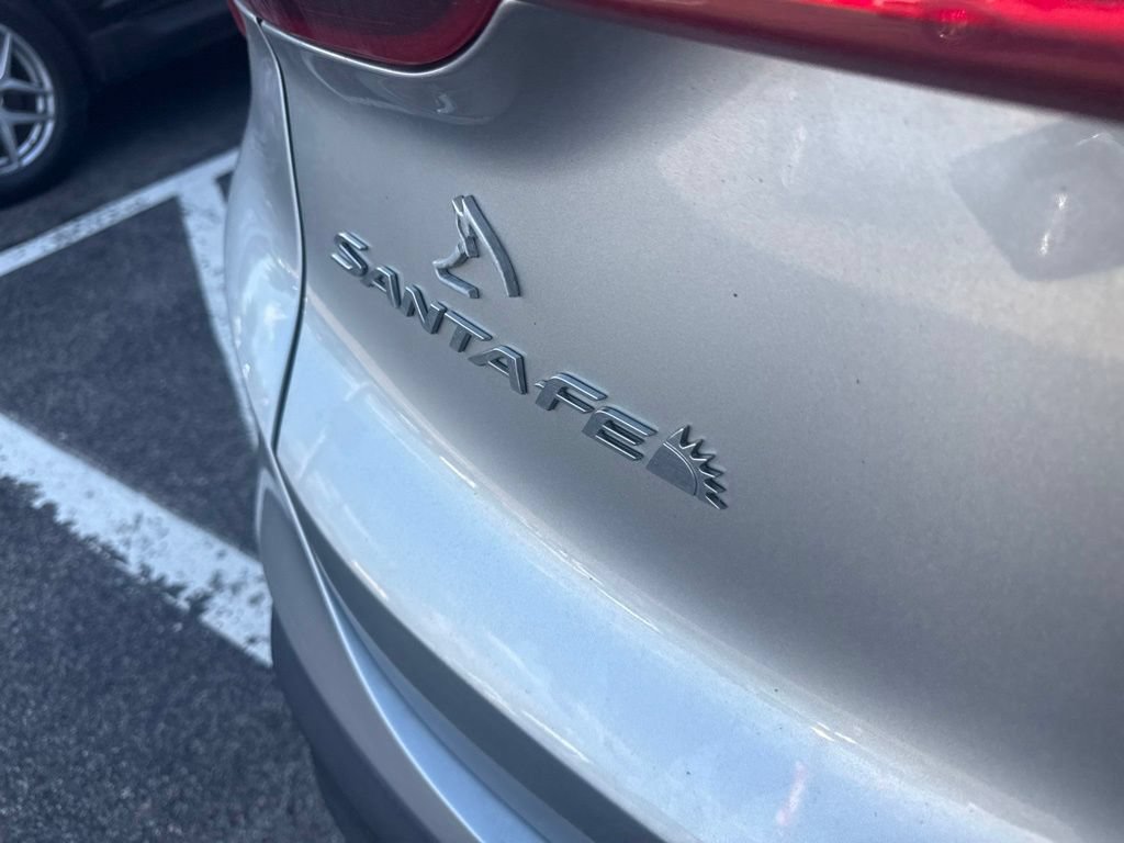 Used 2023 Hyundai Santa Fe SEL w/ Premium Package AWD/4WD image 6