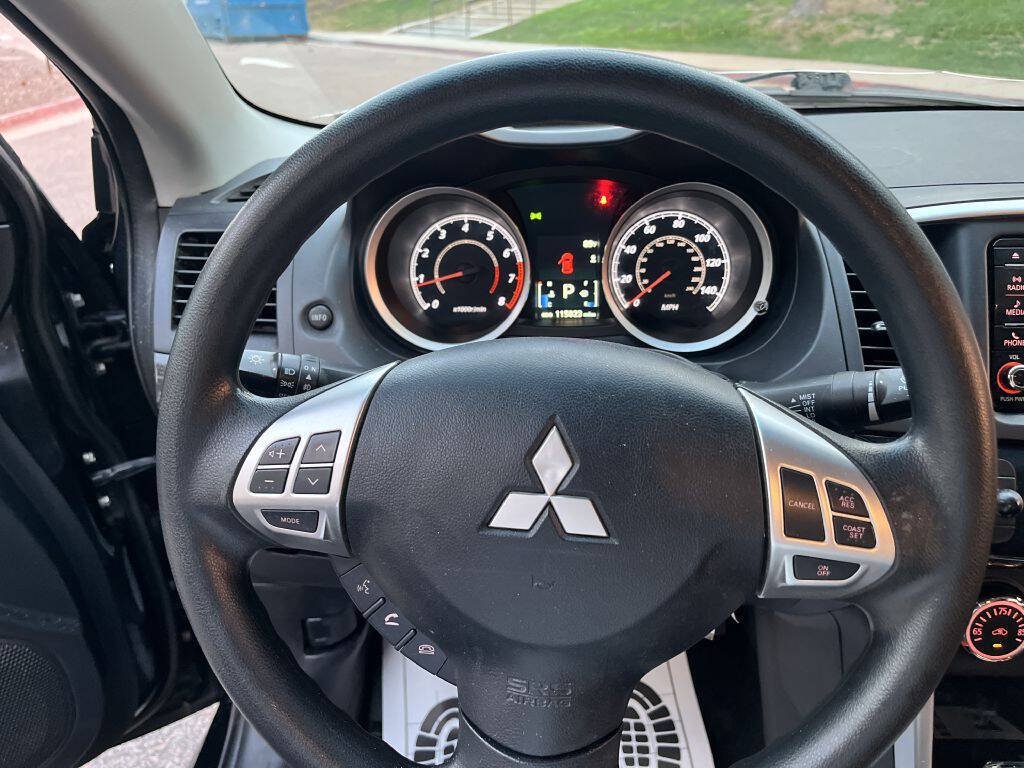 Used 2017 Mitsubishi Lancer ES FWD image 11