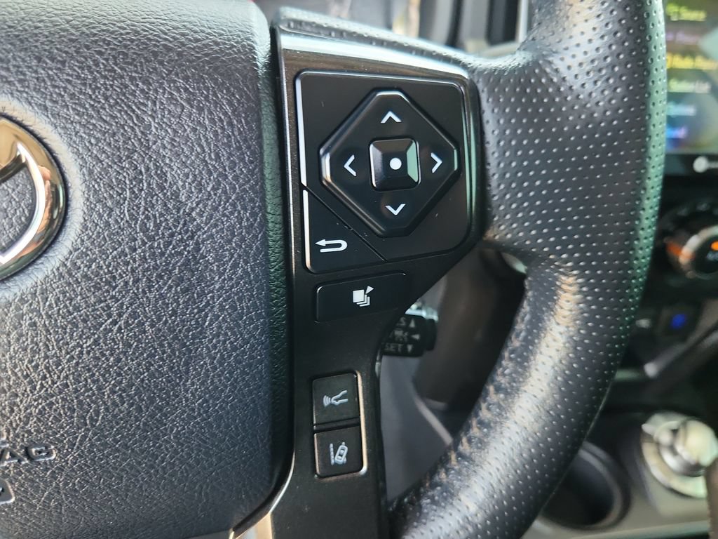 Used 2023 Toyota 4Runner 40th Anniversary SE AWD/4WD image 23