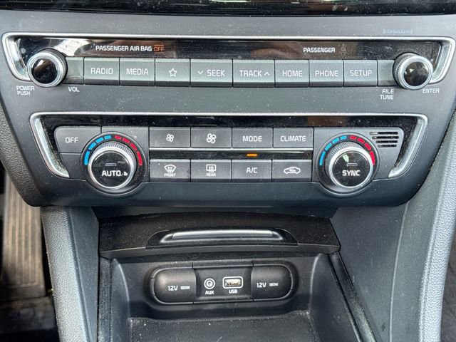Used 2019 Kia Optima S FWD image 18