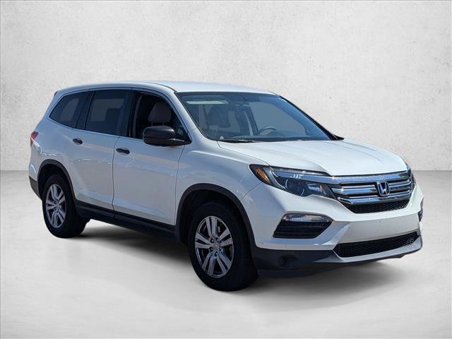 Used 2018 Honda Pilot LX image 3