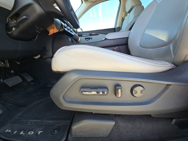 Used 2024 Honda Pilot Touring image 22