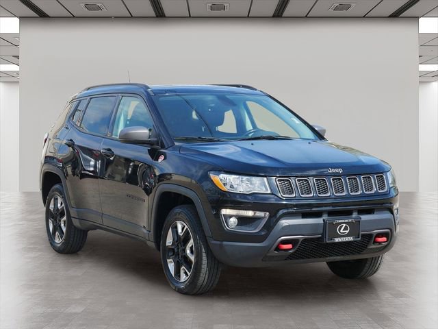 Used 2018 Jeep Compass Trailhawk w/ Leather Interior Group AWD/4WD image 1