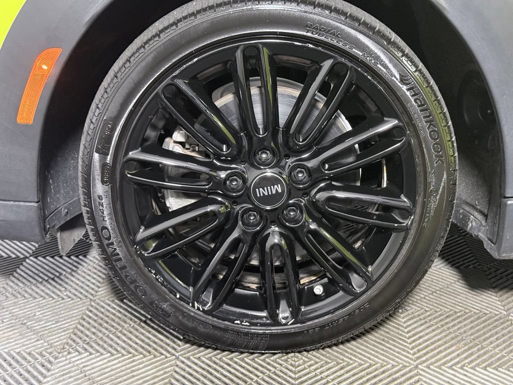 Certified 2024 MINI Cooper S FWD image 31