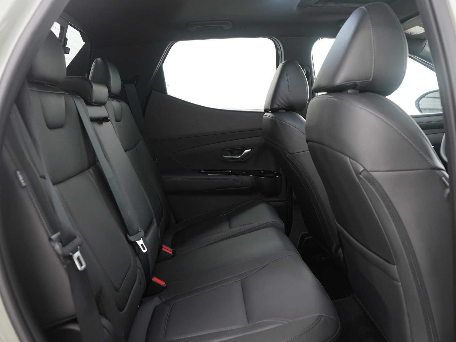 Certified 2025 Hyundai Santa Cruz SEL image 14