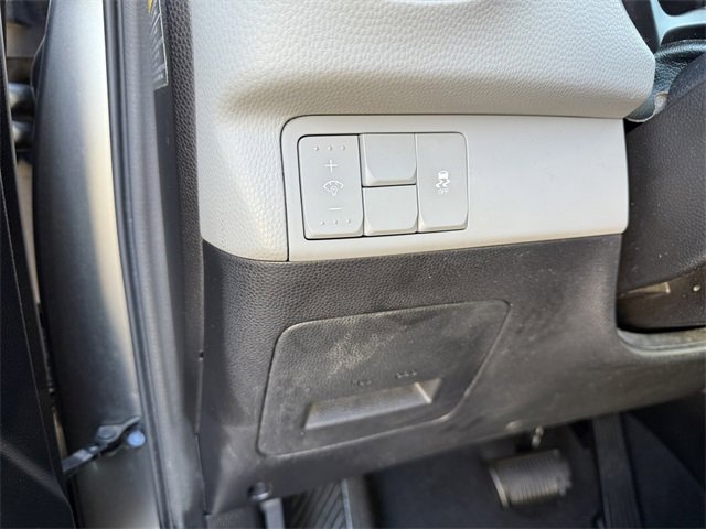 Used 2014 Kia Soul + image 16