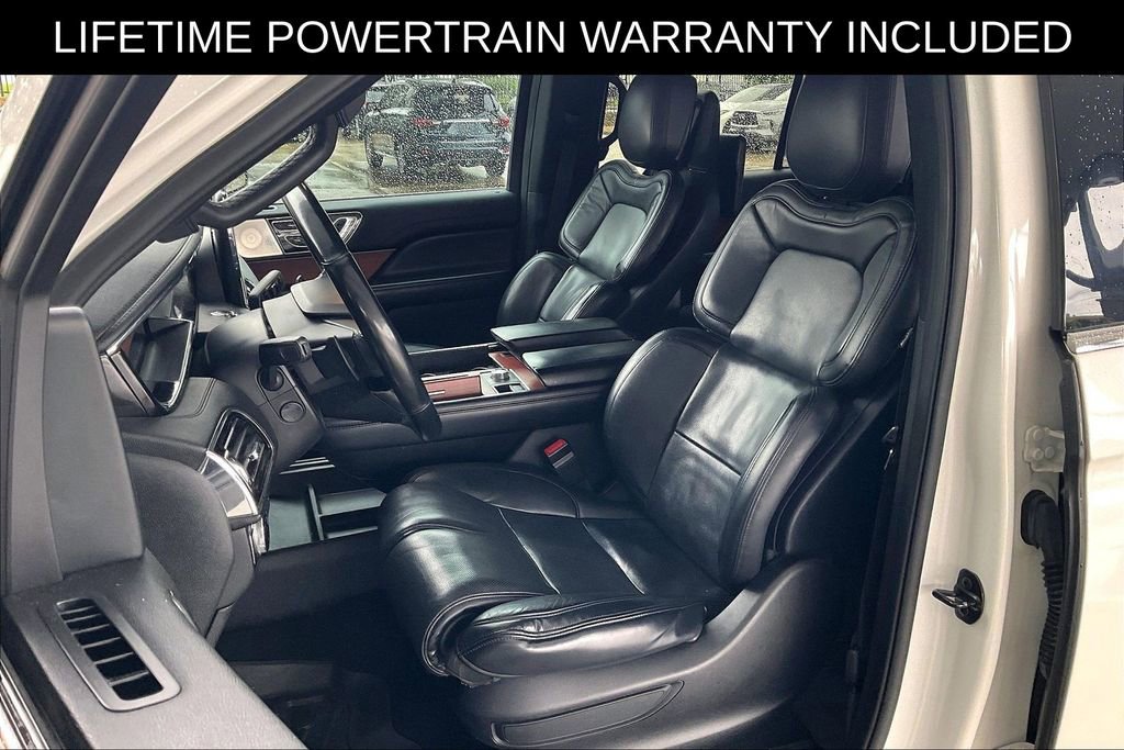 Used 2020 Lincoln Navigator L Reserve w/ Equipment Group 208A Reserve AWD/4WD image 22